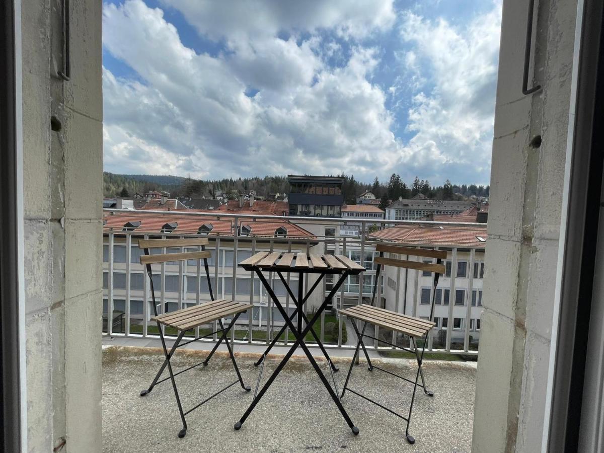לה לוקלה Appartement Luna Avec Parking Couvert Prive מראה חיצוני תמונה