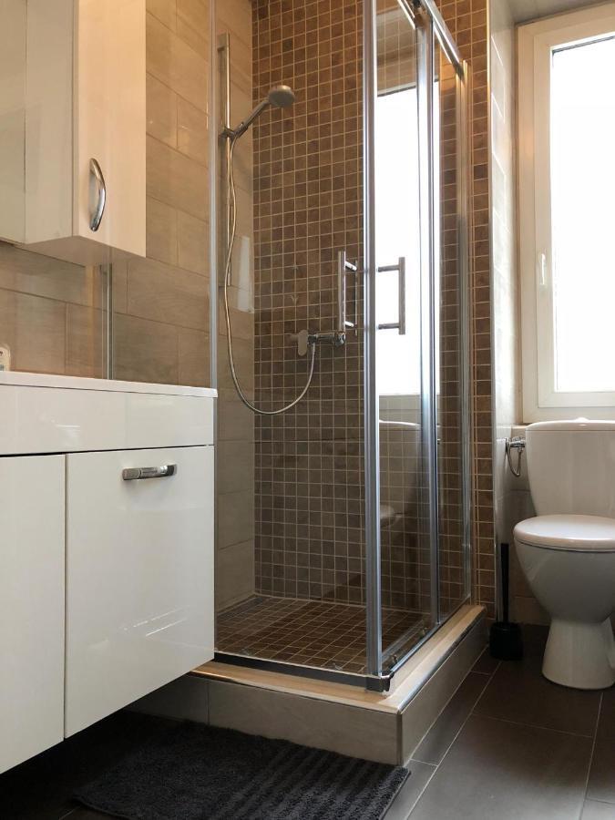 לה לוקלה Appartement Luna Avec Parking Couvert Prive מראה חיצוני תמונה