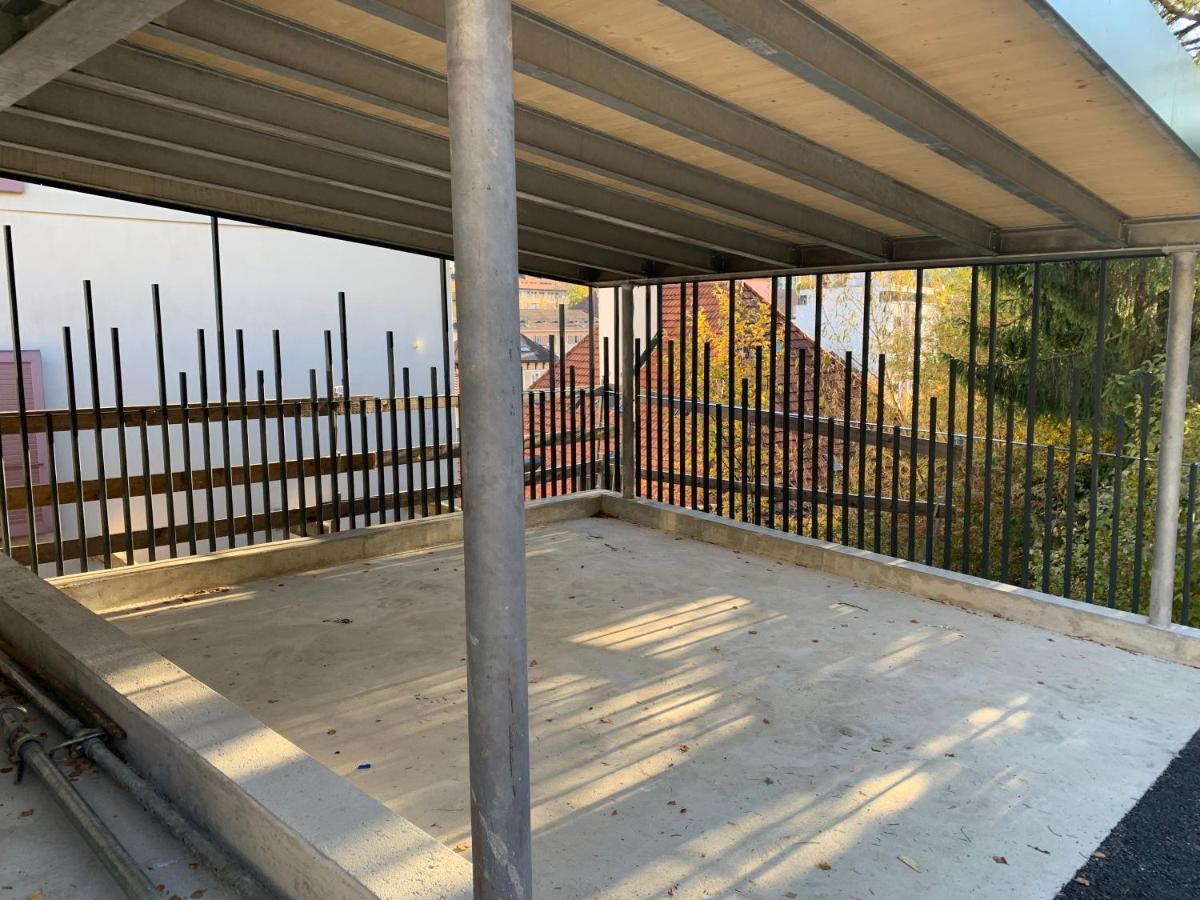 לה לוקלה Appartement Luna Avec Parking Couvert Prive מראה חיצוני תמונה